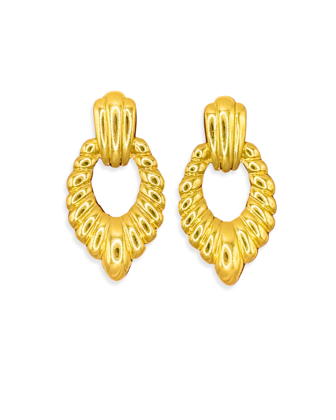 Aretes Claw